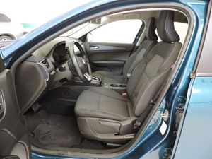 Renault Arkana ARKANA Evolution mild hybrid 140 EDC - Foto 8