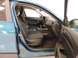 Renault Arkana ARKANA Evolution mild hybrid 140 EDC - Foto 16