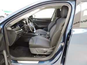 Skoda Octavia OCTAVIA COMBI 1.4 TSI PHEV iV 204 DSG6e Business - Foto 8