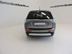 Mitsubishi Outlander PHEV Kaiteki 4WD - Foto 5