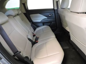 Mitsubishi Outlander PHEV Kaiteki 4WD - Foto 10