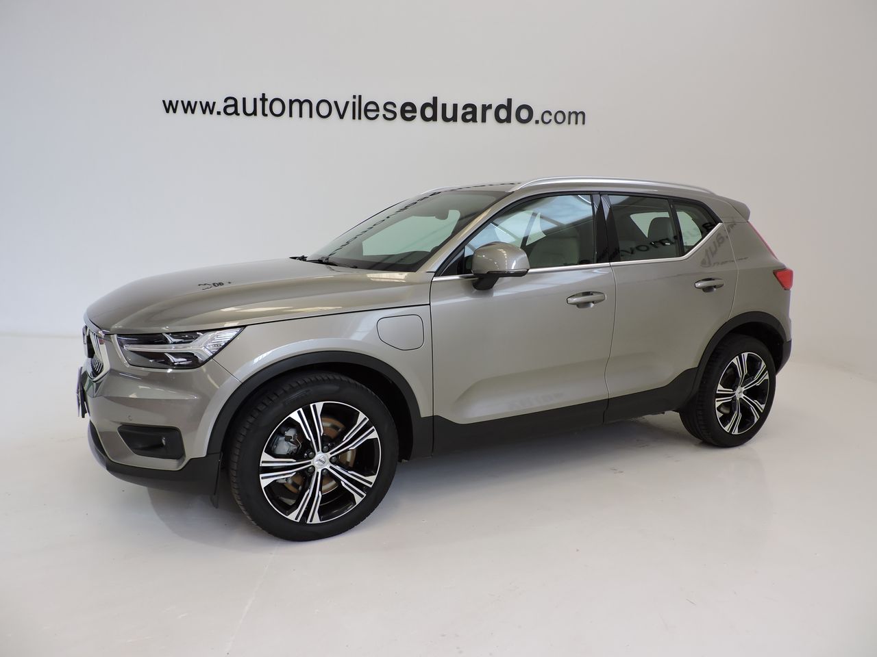 Volvo XC40 Recharge T4 Inscription - Foto 1
