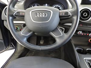 Audi A3 Sedan 1.6 TDI clean diesel 110 CV Attraction - Foto 11