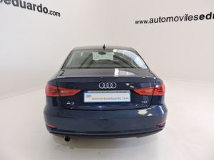 Audi A3 Sedan 1.6 TDI clean diesel 110 CV Attraction - Foto 5