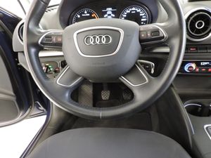 Audi A3 Sedan 1.6 TDI clean diesel 110 CV Attraction - Foto 11
