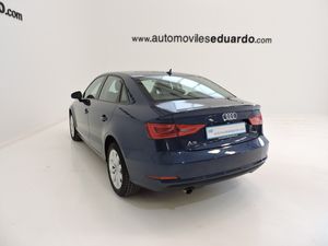 Audi A3 Sedan 1.6 TDI clean diesel 110 CV Attraction - Foto 6