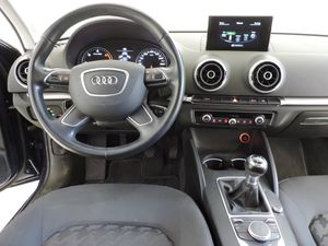 Audi A3 Sedan 1.6 TDI clean diesel 110 CV Attraction - Foto 7