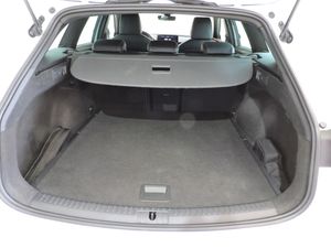 Seat Leon León Sportstourer 1.5 TGI 96 kW (130 CV) DSG FR - Foto 15