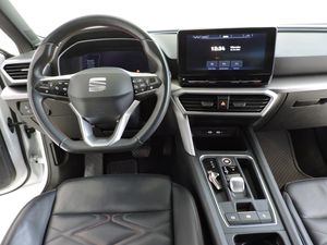 Seat Leon León Sportstourer 1.5 TGI 96 kW (130 CV) DSG FR - Foto 7