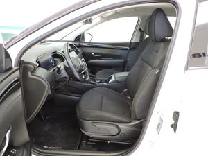 Hyundai Tucson Maxx 1.6 CRDi 48V 100 kW (136 CV) DCT - Foto 8