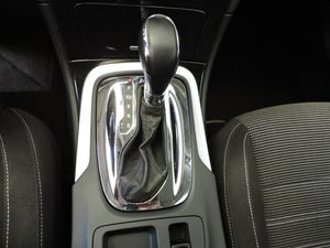 Opel Insignia  Sports Tourer Excellence 2.0 CDTI 163 CV Aut. - Foto 12