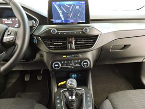 Ford Focus FORD FOCUS SW CROSSOVER 1.0 Flexifuel hybrid 125 Active Business - Foto 16