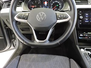 Volkswagen Passat PASSAT VARIANT Business 2.0 TDI 120CV - Foto 11