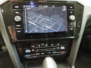 Volkswagen Passat PASSAT VARIANT Business 2.0 TDI 120CV - Foto 14