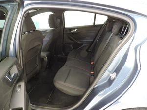 Ford Focus Berlina ST-Line 1.0 EcoBoost MHEV 114 kW (155 CV) - Foto 10