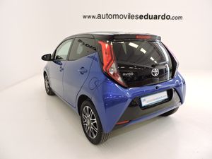 Toyota Aygo 5p 70 x-cite x-shift - Foto 6