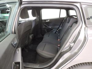 Ford Focus  FOCUS 1.0 ECOBOOST HYBR. 125CV ST-LINE AUTO SPORTBREAK - Foto 10