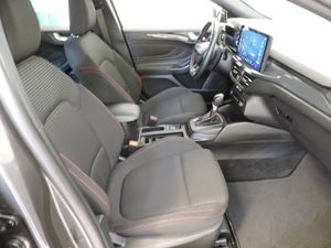 Ford Focus  FOCUS 1.0 ECOBOOST HYBR. 125CV ST-LINE AUTO SPORTBREAK - Foto 9