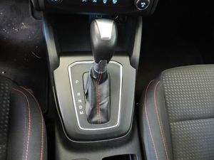 Ford Focus  FOCUS 1.0 ECOBOOST HYBR. 125CV ST-LINE AUTO SPORTBREAK - Foto 14