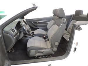 Volkswagen Eos 2.0 FSI 150 CV - Foto 8