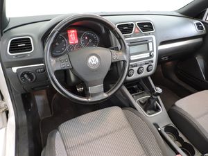 Volkswagen Eos 2.0 FSI 150 CV - Foto 7