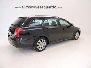 Toyota Avensis Wagon 1.8 VVT-i Sol - Foto 4