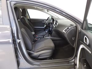Kia XCeed Drive 1.0 T-GDi 74 kW (100 CV) - Foto 9
