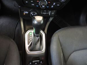 Jeep Renegade RENEGADE 2.0 MJET 140CV LIMITED 4WD AUT. - Foto 12