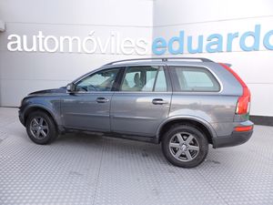 Volvo XC90 D5 Momentum Aut. (7 plazas) - Foto 3
