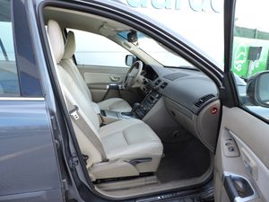 Volvo XC90 D5 Momentum Aut. (7 plazas) - Foto 5