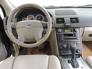 Volvo XC90 D5 Momentum Aut. (7 plazas) - Foto 7