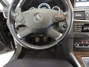 Mercedes Clase E E 220 CDI BlueEFFICIENCY Berlina - Foto 11