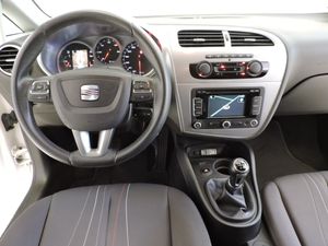 Seat Leon León Style Copa 1.6 TDI CR 105 CV - Foto 7
