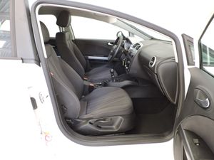 Seat Leon León Style Copa 1.6 TDI CR 105 CV - Foto 9