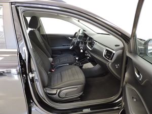Kia Stonic 1.0 T-GDi MHEV 88 kW (120 CV) Drive DCT - Foto 9