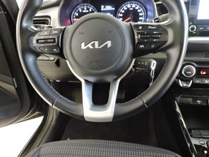 Kia Stonic 1.0 T-GDi MHEV 88 kW (120 CV) Drive DCT - Foto 11
