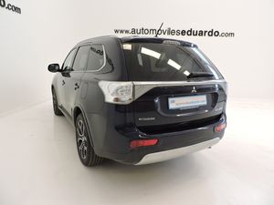 Mitsubishi Outlander Kaiteki 4WD 220 DI-D 6AT 7 plazas - Foto 6