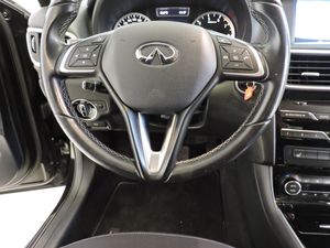Infiniti Q30 1.6tc Premium 7DCT - Foto 11