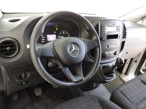 Mercedes Vito FURGON 110CDI BASE EXTRALARGA - Foto 9