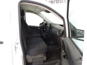 Mercedes Vito FURGON 110CDI BASE EXTRALARGA - Foto 8