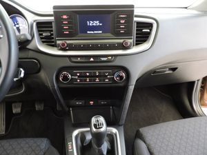 Kia Ceed 5p Concept 1.0 T-GDi 74 kW - Foto 12