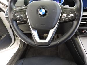 BMW Serie 3 320d Touring - Foto 11