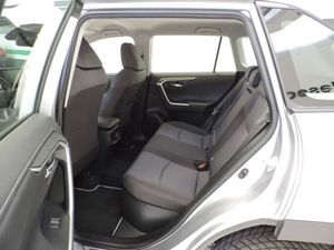 Toyota Rav4 Hybrid 220H 4x2 Advance - Foto 10