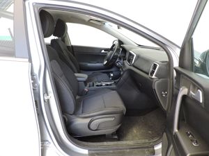 Kia Sportage 1.6 MHEV GT Line Essential 100 kW - Foto 9