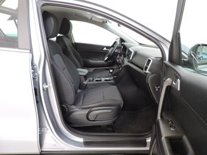 Kia Sportage 1.6 MHEV GT Line Essential 100 kW - Foto 16