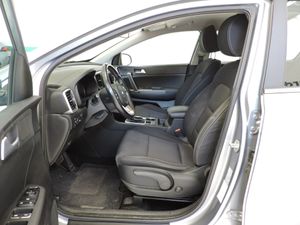 Kia Sportage 1.6 MHEV GT Line Essential 100 kW - Foto 8
