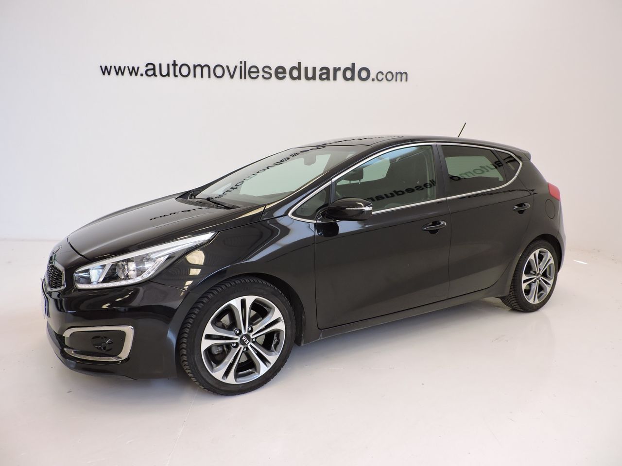 Kia Ceed cee'd 5p 1.6 CRDi VGT Drive 100 kW - Foto 1