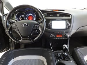 Kia Ceed cee'd 5p 1.6 CRDi VGT Drive 100 kW - Foto 7