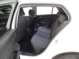 Volkswagen Golf 1.0 eTSI 81 kW - Foto 16