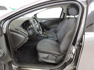 Ford Focus Berlina Titanium 1.0 EcoBoost 92 kW - Foto 8